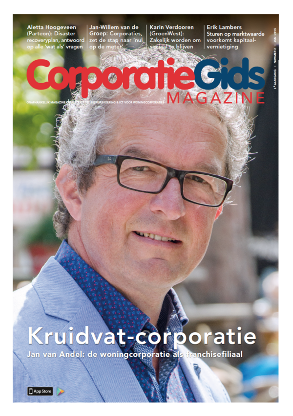 Cover CorporatieGids Magazine - Juni 2015 Editie: Strategie, Bedrijfsvoering en ICT